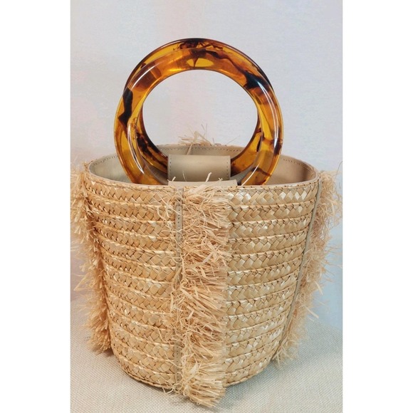 Tuckernuck Handbags - Summer Beach Bag Tuckernuck Woven Straw Tortoise Ring Handles Raffia Luxury